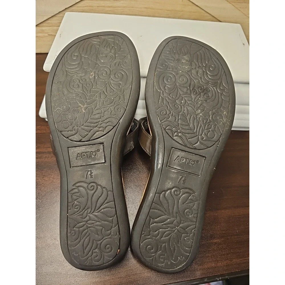 Orthotic Style Beaded Medallion Thong Sandals Wmn 7.5 Boho Gypsy Chic #600